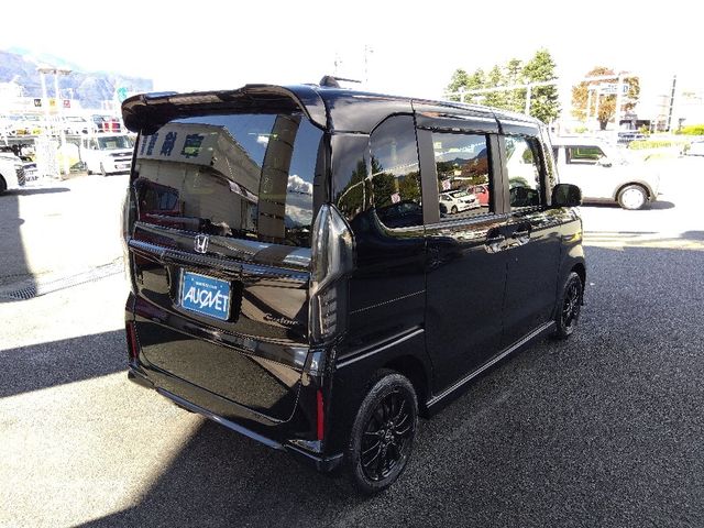 HONDA N BOX CUSTOM 4WD 2022