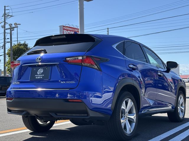 TOYOTA LEXUS NX300h AWD 2015