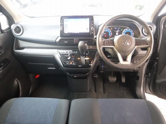 MITSUBISHI ek X 2021