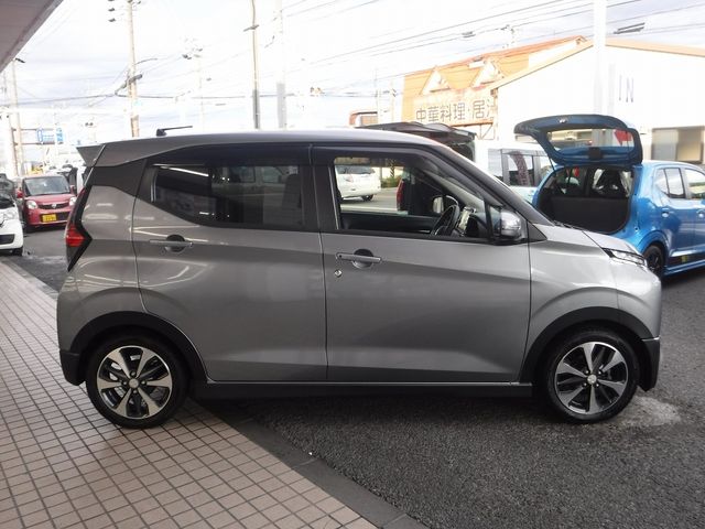 MITSUBISHI ek X 2021