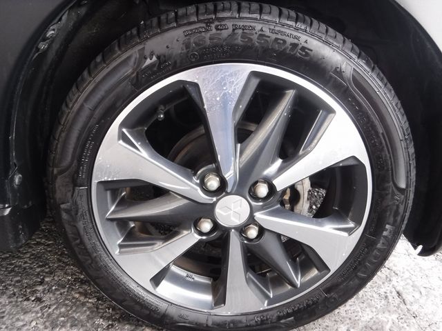 MITSUBISHI ek X 2021