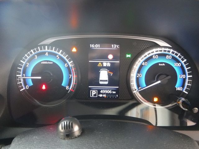 MITSUBISHI ek X 2021