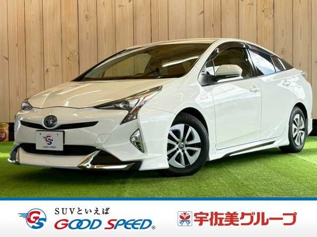 TOYOTA PRIUS 2016