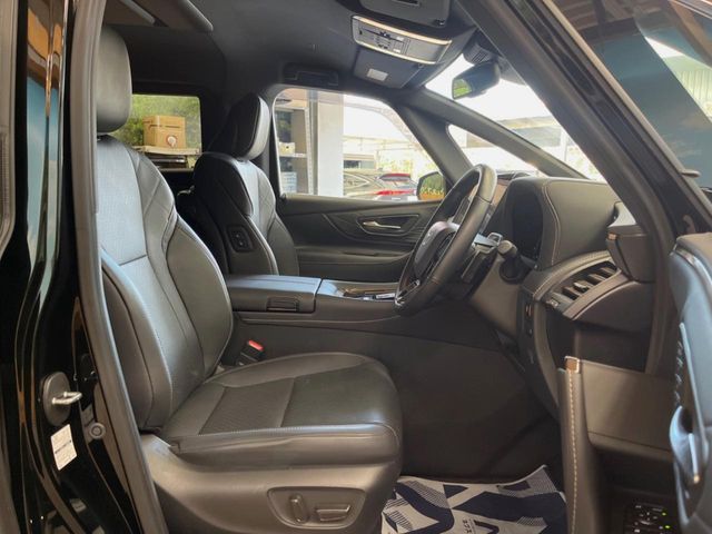 TOYOTA VELLFIRE  HYBRID 2023