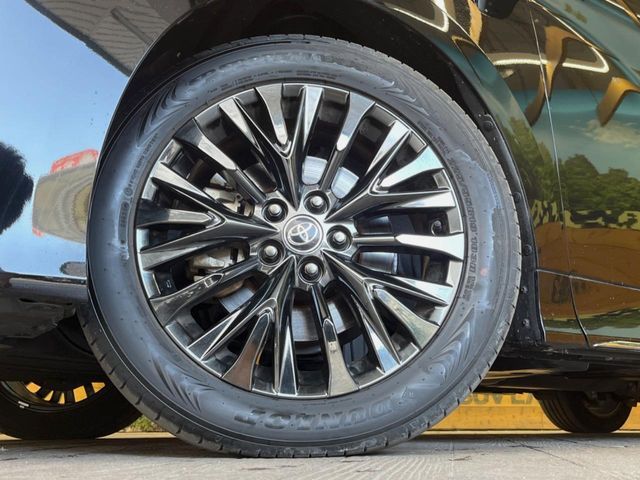 TOYOTA VELLFIRE  HYBRID 2023