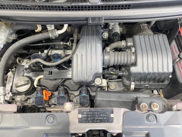 HONDA ZEST SPARK 2009