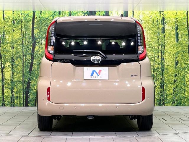 TOYOTA SIENTA HYBRID 2025