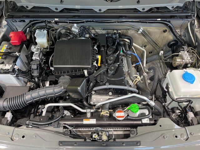 SUZUKI JIMNY SIERRA 2025