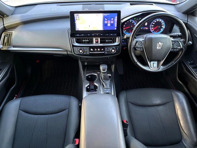 TOYOTA CROWN sedan 2021