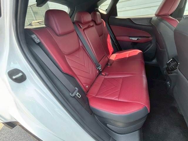 TOYOTA LEXUS NX350h 2023