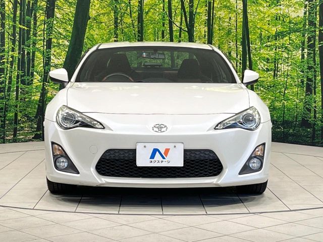 TOYOTA 86 2012