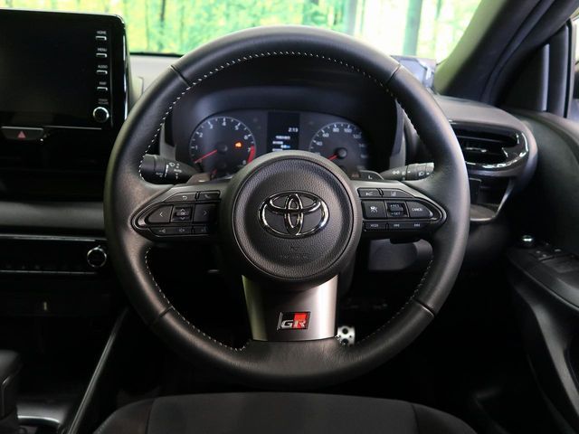 TOYOTA GR YARIS 2022