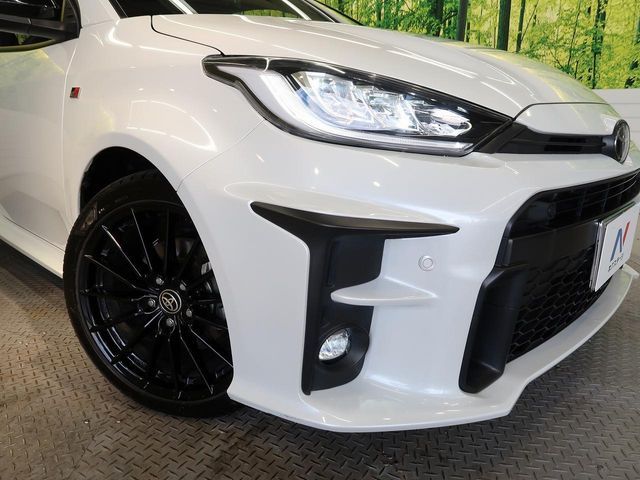 TOYOTA GR YARIS 2022