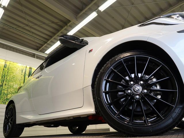 TOYOTA GR YARIS 2022