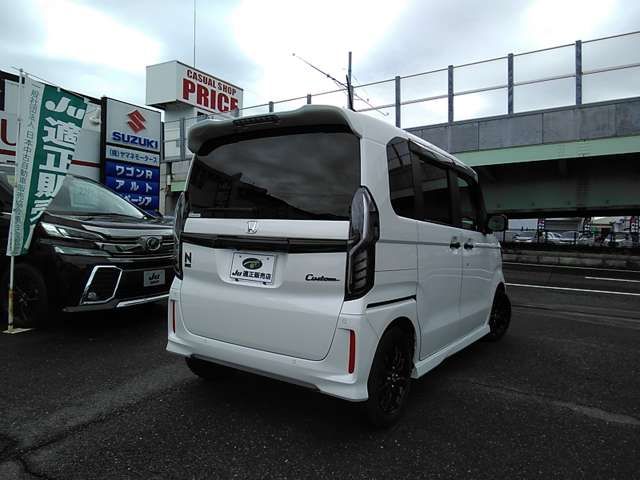 HONDA N BOX CUSTOM 2022