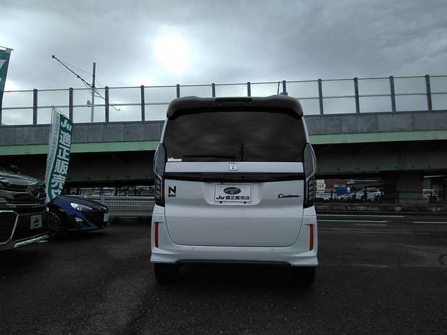 HONDA N BOX CUSTOM 2022
