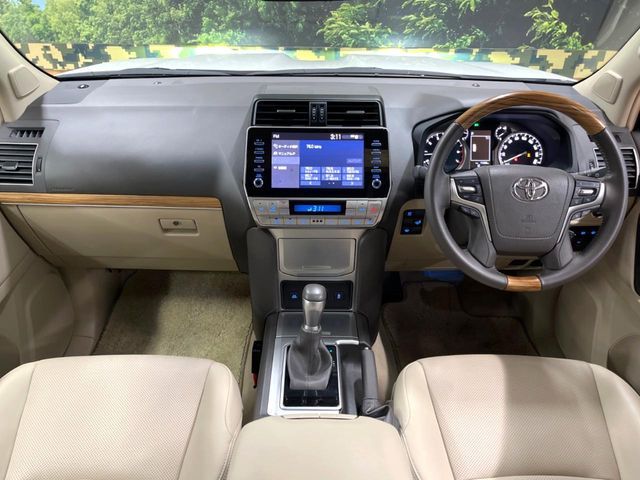 TOYOTA LANDCRUISER PRADO 2023