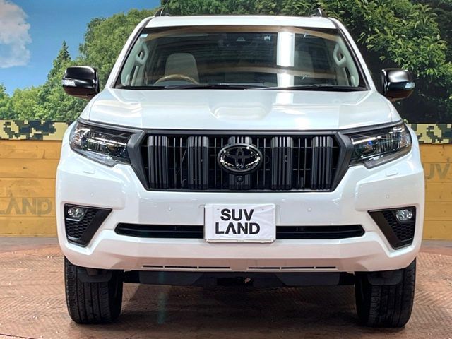 TOYOTA LANDCRUISER PRADO 2023