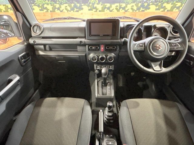 SUZUKI JIMNY NOMADE 2025