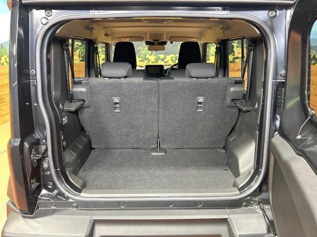 SUZUKI JIMNY NOMADE 2025