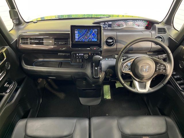 HONDA N BOX CUSTOM 2018