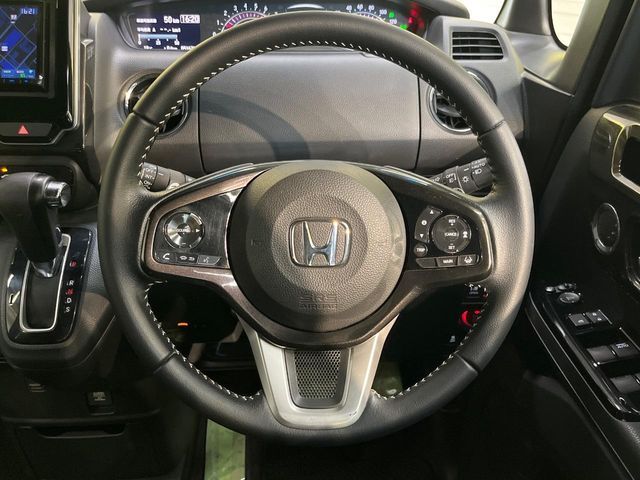 HONDA N BOX CUSTOM 2018