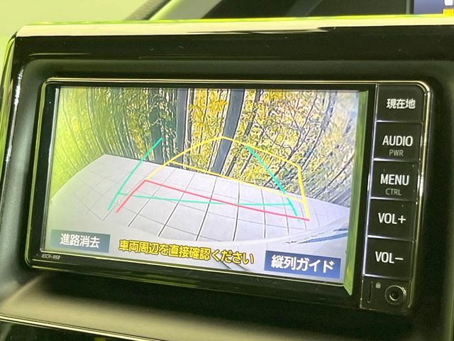 TOYOTA VOXY HYBRID 2019