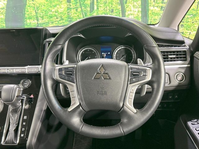 MITSUBISHI DELICA D:5 4WD 2023