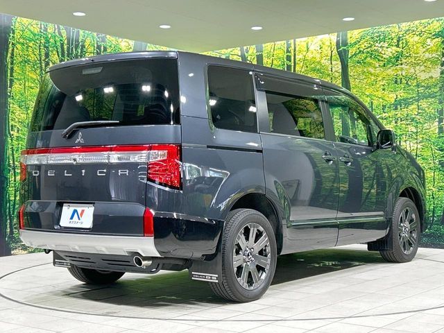 MITSUBISHI DELICA D:5 4WD 2023