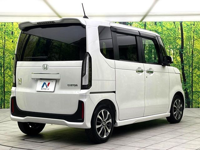 HONDA N BOX CUSTOM 2023