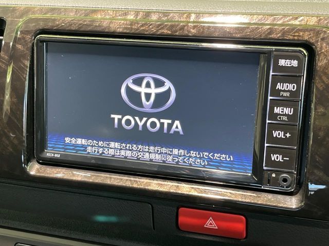 TOYOTA HIACE van 4WD 2024