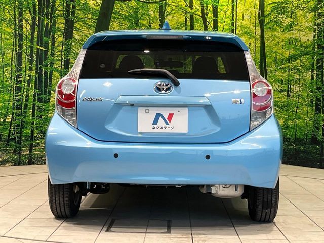TOYOTA AQUA 2014