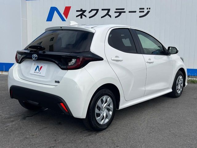 TOYOTA YARIS HYBRID 2022