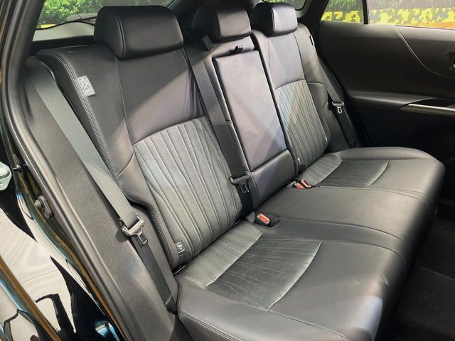 TOYOTA HARRIER 4WD 2023