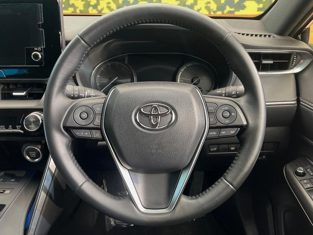 TOYOTA HARRIER 4WD 2023