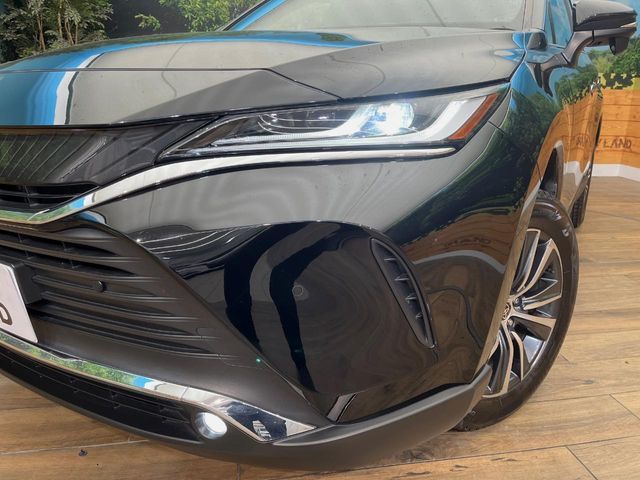 TOYOTA HARRIER 4WD 2023