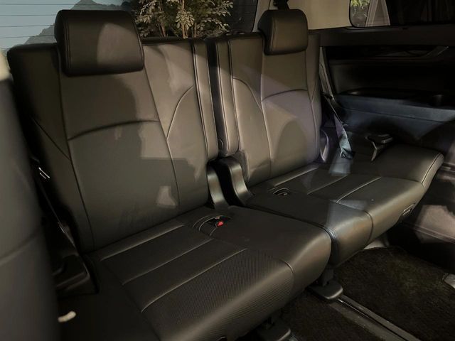 TOYOTA ALPHARD hybrid 4WD 2016