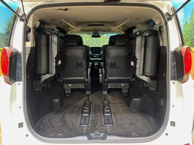 TOYOTA ALPHARD hybrid 4WD 2016