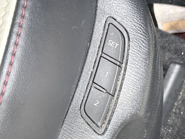 MAZDA AXELA SPORTS 2016