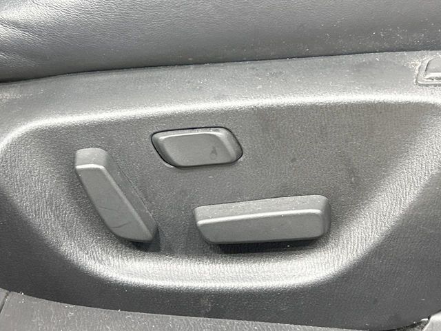 MAZDA AXELA SPORTS 2016