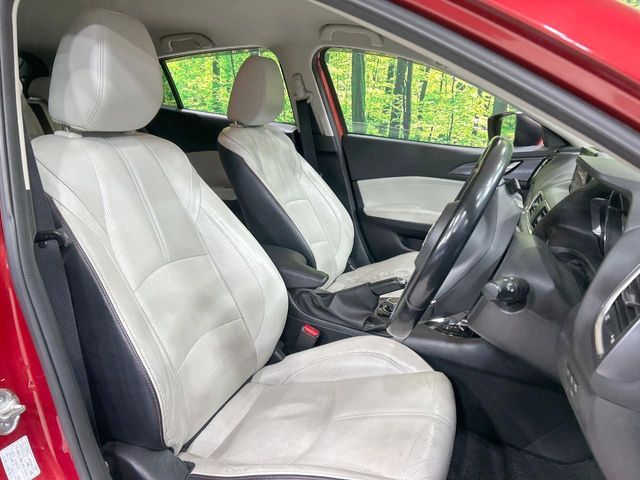 MAZDA AXELA SPORTS 2016