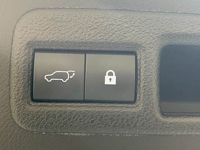 TOYOTA LEXUS NX300h 2018