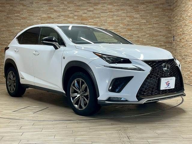 TOYOTA LEXUS NX300h 2018
