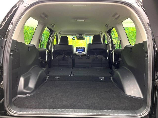 TOYOTA LANDCRUISER PRADO 2023