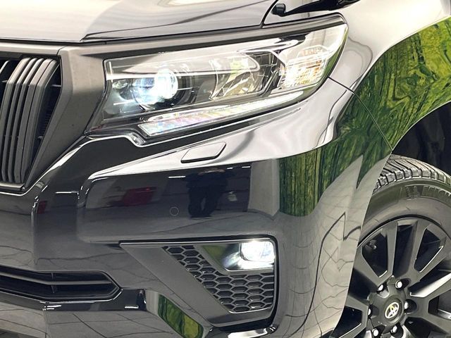 TOYOTA LANDCRUISER PRADO 2023