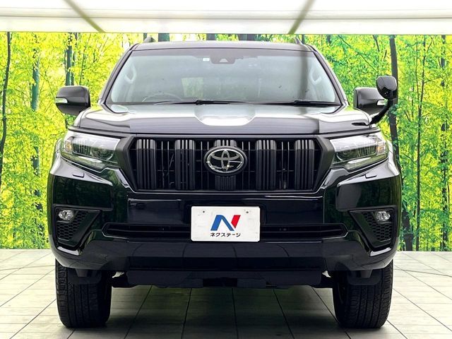 TOYOTA LANDCRUISER PRADO 2023