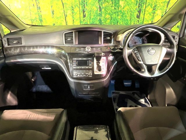 NISSAN ELGRAND 2012