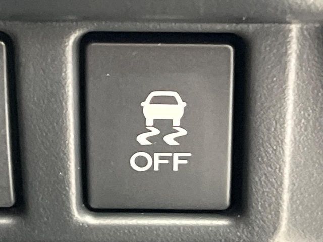 SUBARU FORESTER 2023