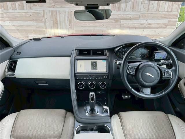 JAGUAR JAGUAR E-PACE 2018