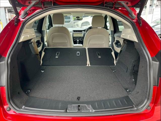 JAGUAR JAGUAR E-PACE 2018